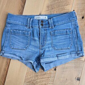 Women's Abercrombie & Fitch Low Rise Denim Shorts Size 6 / 28